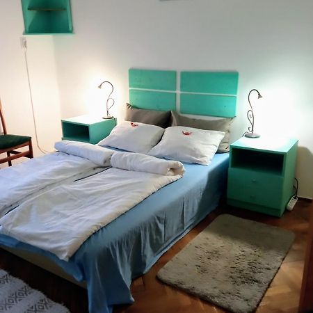 Fuesti Fecske Apartman Hajdúszoboszló Eksteriør billede